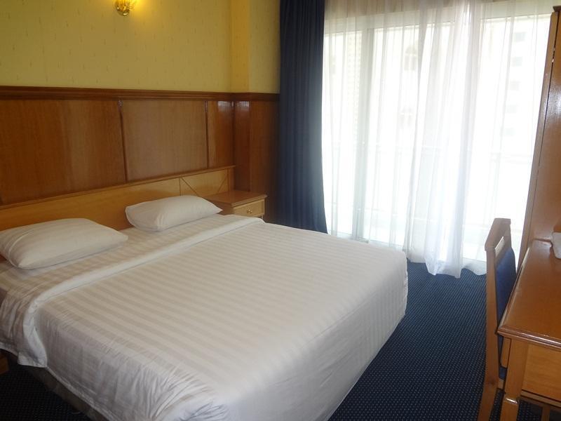 Royal Plaza Hotel Apartments Dubai Esterno foto